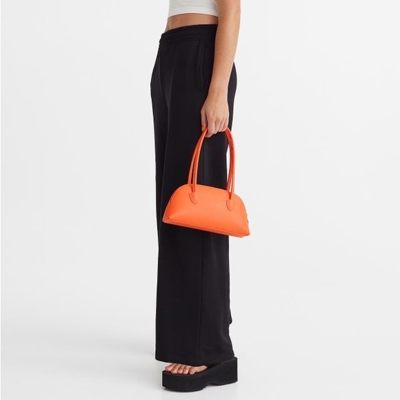 Wide-Leg Joggers - Picture 3 of 8